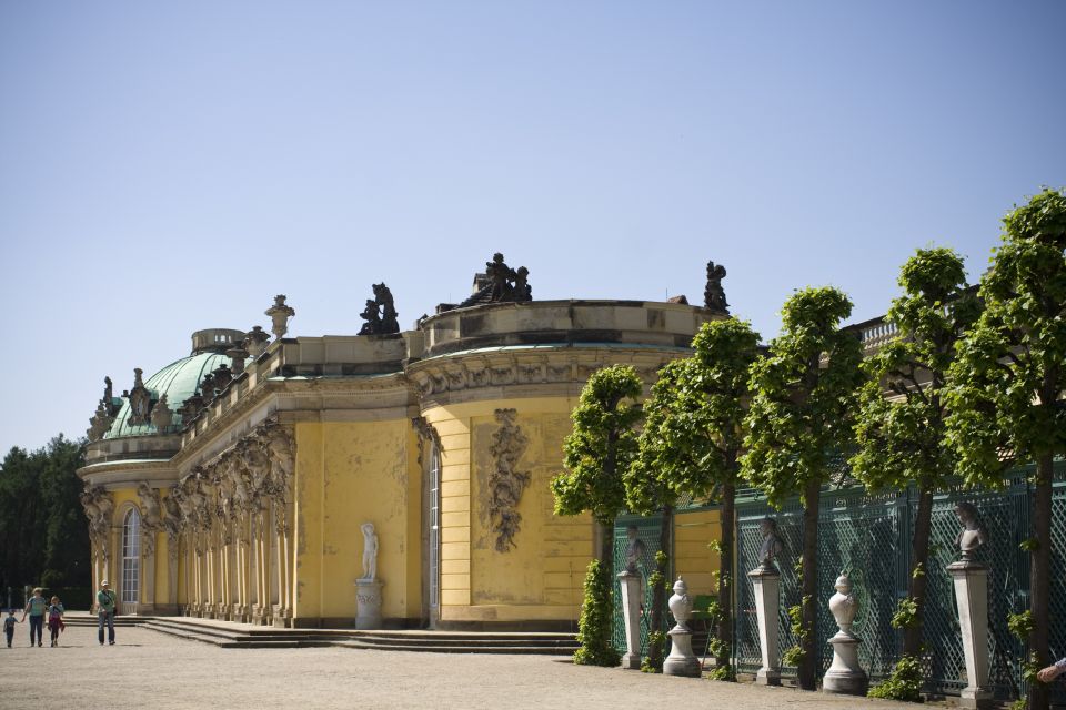 Berlin: Potsdams Kings, Gardens, and Palaces Walking Tour - Pricing and Booking