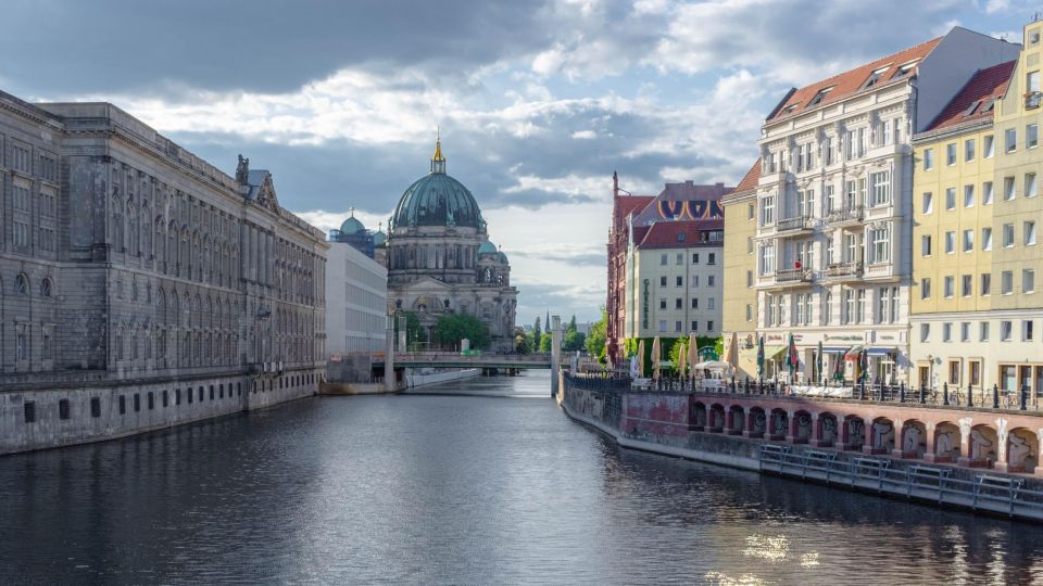 Berlin: Tour With Private Guide - Personalized Itinerary and Insights