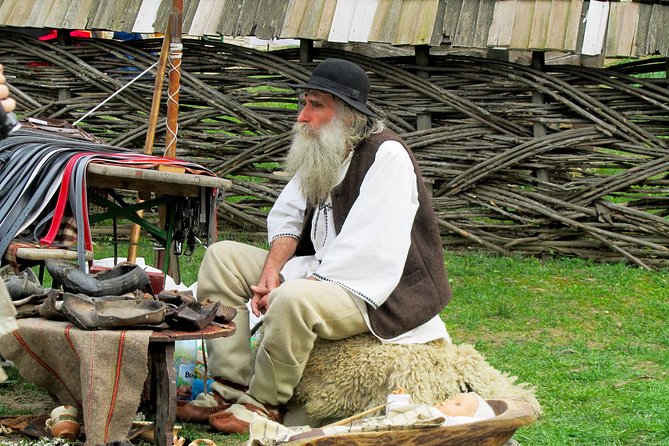 Bicycle Sightseeing in Bucharest - Refreshments and Photo Opportunities