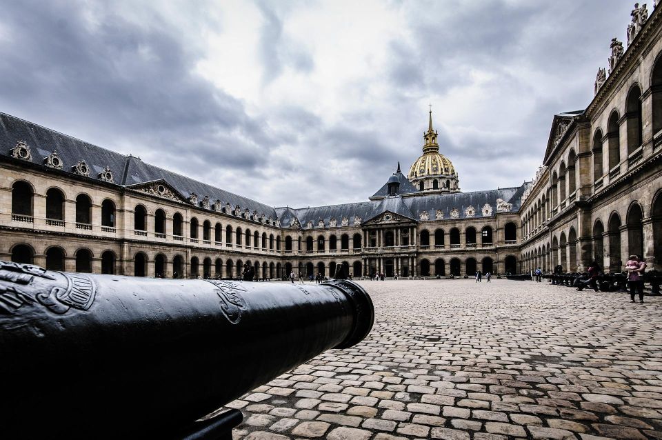 Big Sightseeing Tour of Paris With Audio Guide - Inclusions