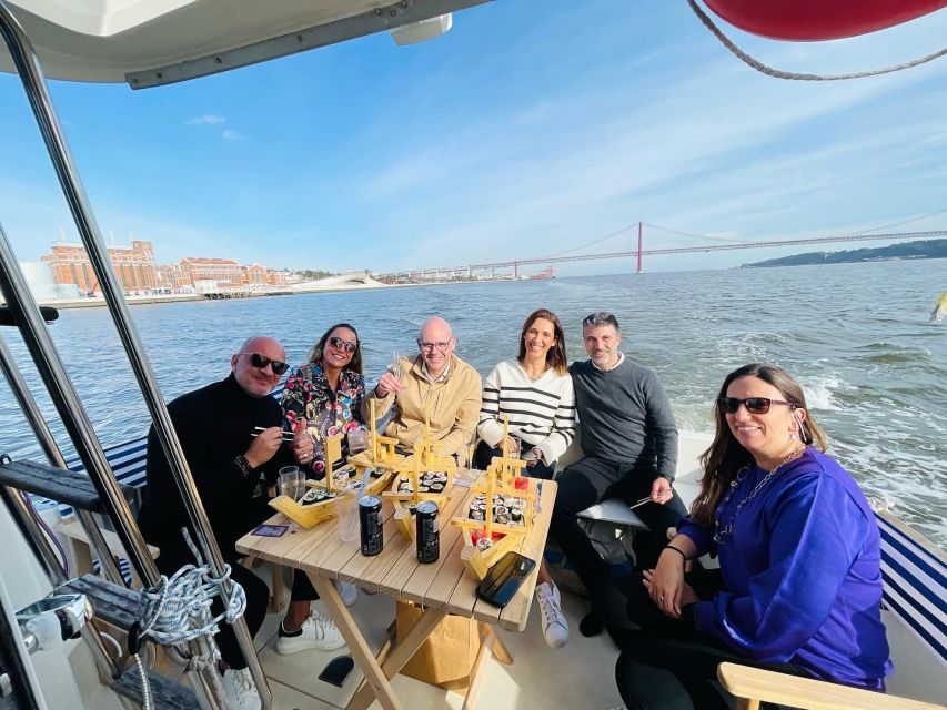 Boat Lisbon Sightseeing Tagus River | Food&Drinks | Diving - Exploring the Tagus River