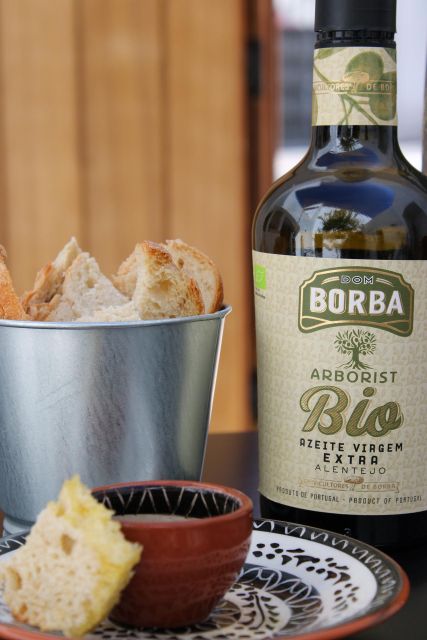 Borba: Winery Tour With Wine and Alentejo Products Tasting - Tasting Experience and Pairings