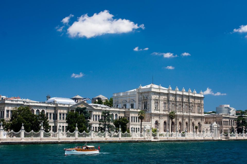 Bosphorus Only Boat Tour - Meeting Point and Location