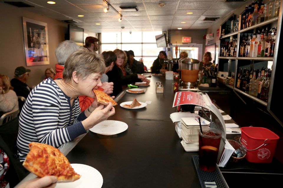 Boston: North End Pizza Walking Tour With 3 Slices & Cannoli - Historical Sightseeing