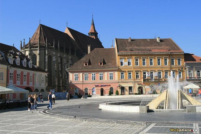 Bran Castle, Peles Castle and Brasov City - Private Tour From Bucharest - Bran Castle Exploration