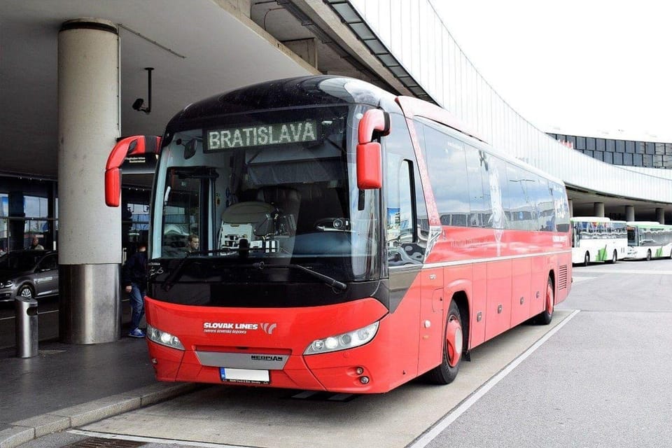 Bratislava: Bus Transfer To/From Vienna Airport - Customer Ratings