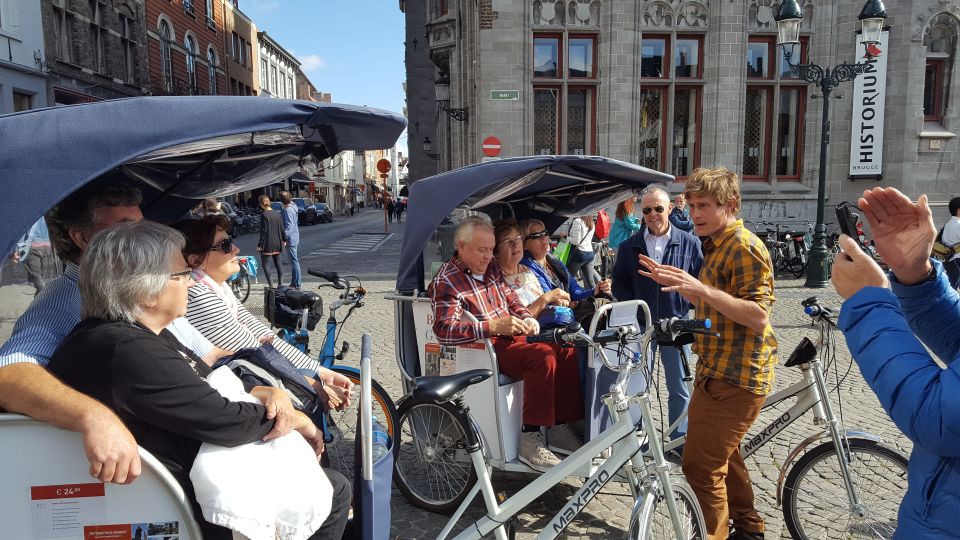 Bruges: Guided Rickshaw Tour - Language and Guide