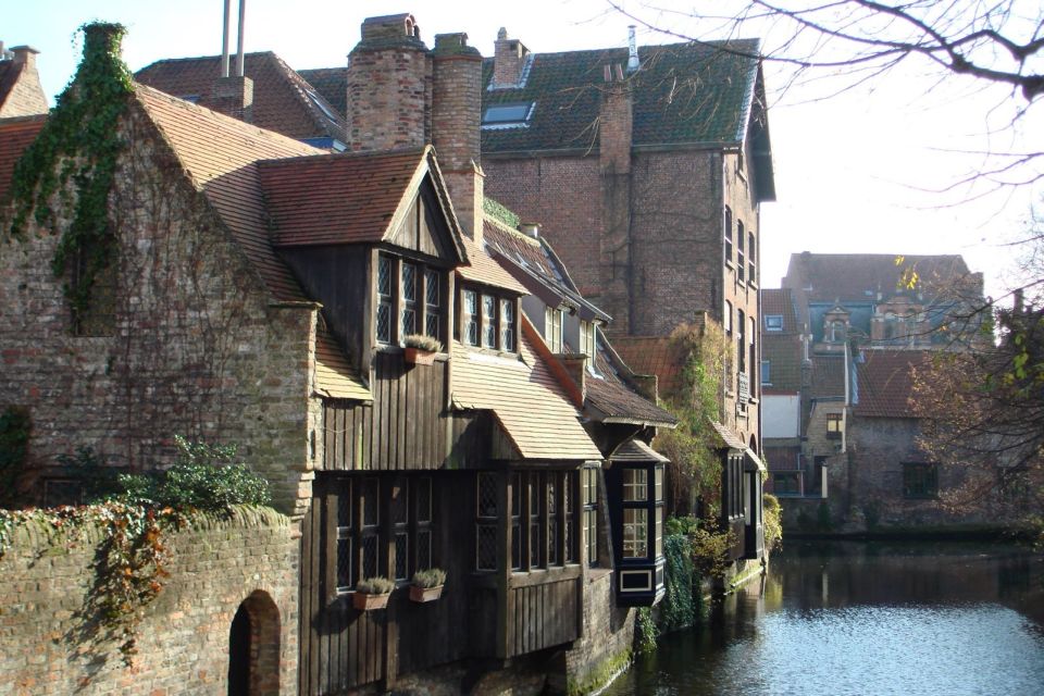 Bruges Private 2-Hour Walking Tour - Languages Offered