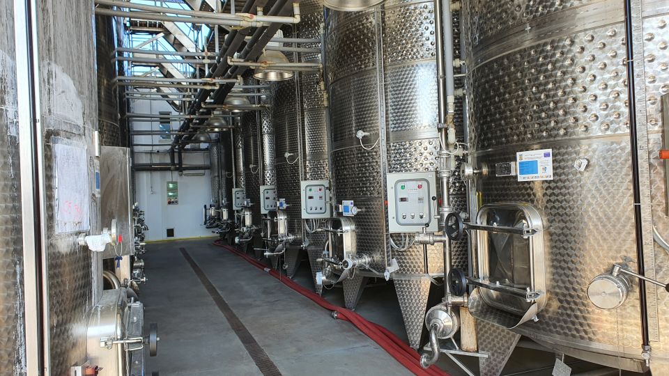 Bucharest: Dealu Mare Winery Private Trip With Wine Tasting - Experience Features