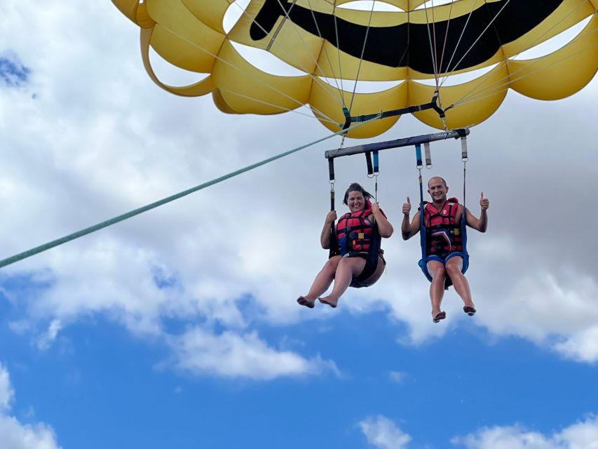 Cala Bona: Parasailing Experience - Included Services