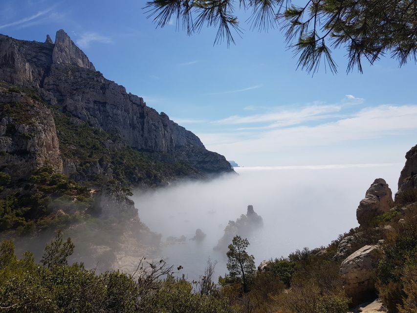 Calanques National Park: 6-Hour Hike - Meeting Local Fishermen