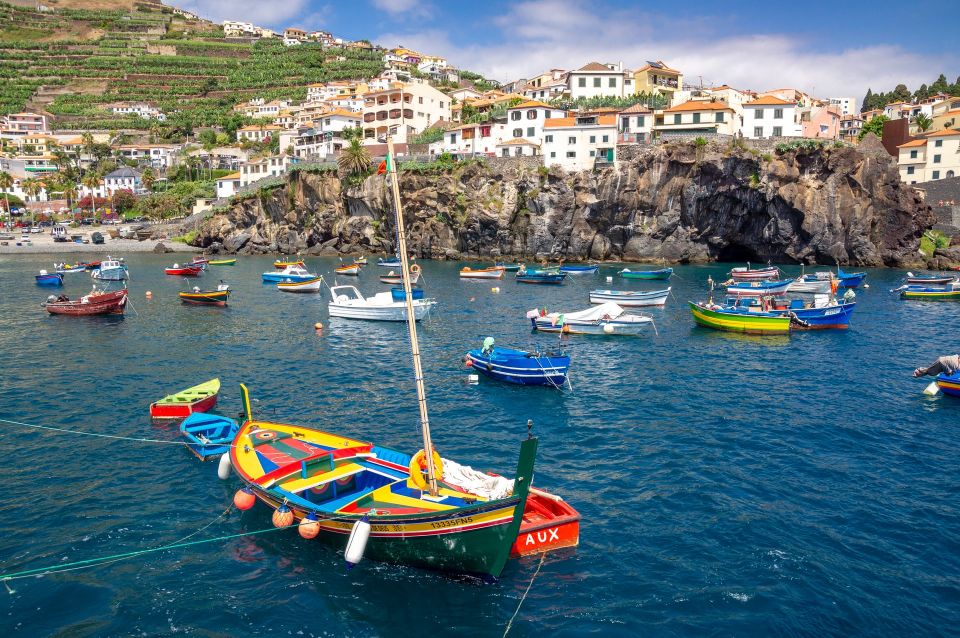 Câmara De Lobos: Guided Tuk Tuk Tour - Transportation and Guide