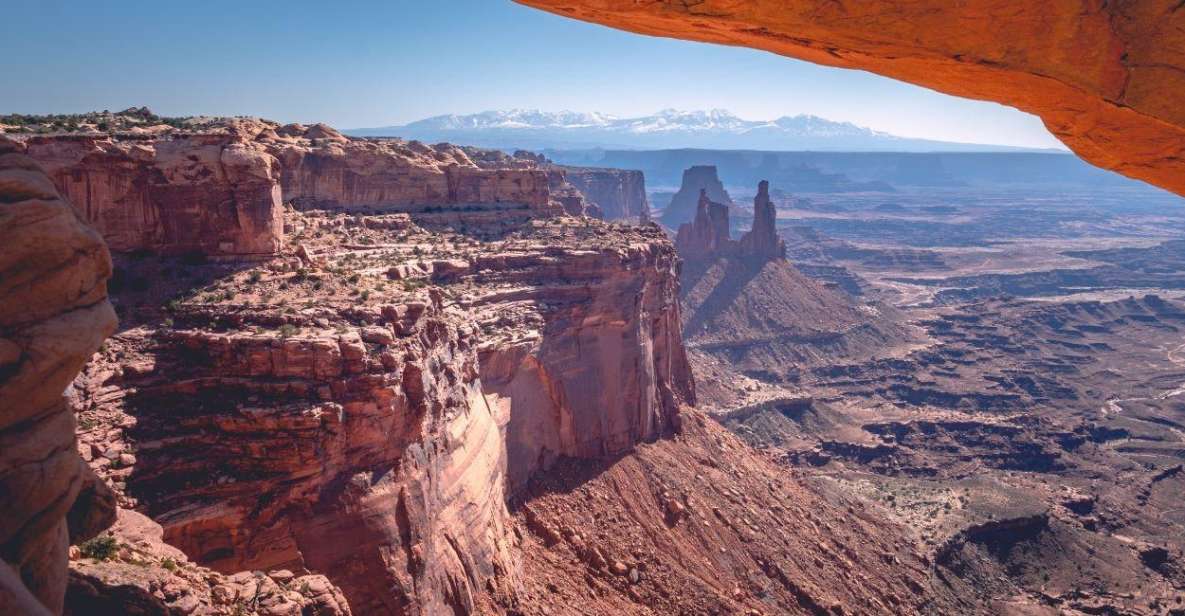 Canyonlands: Small-Group Tour & Hike - Booking and Cancellation