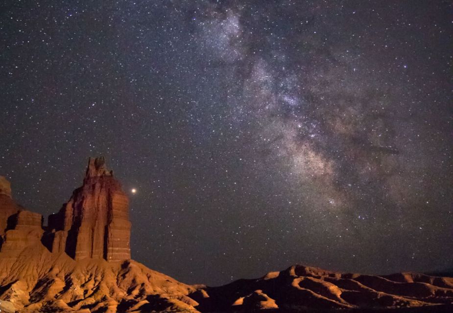 Capitol Reef National Park: Milky Way Portraits & Stargazing - Highlights