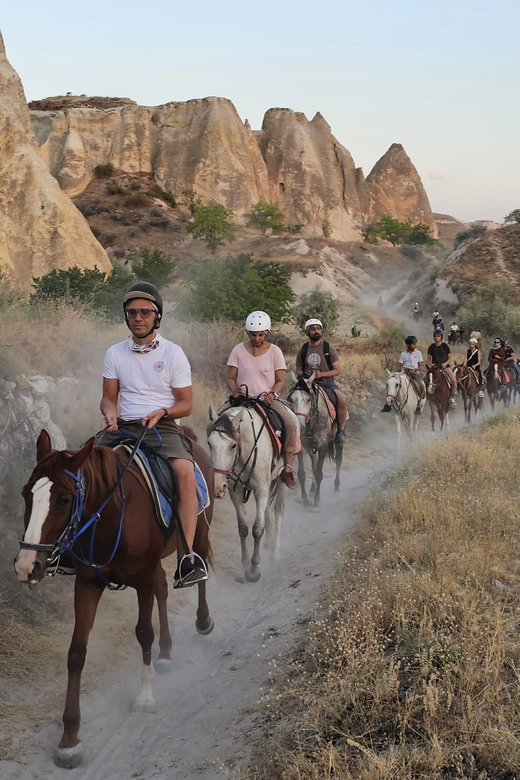 Cappadocia (Sunset) Horseback Riding Experience - Duration and Participants