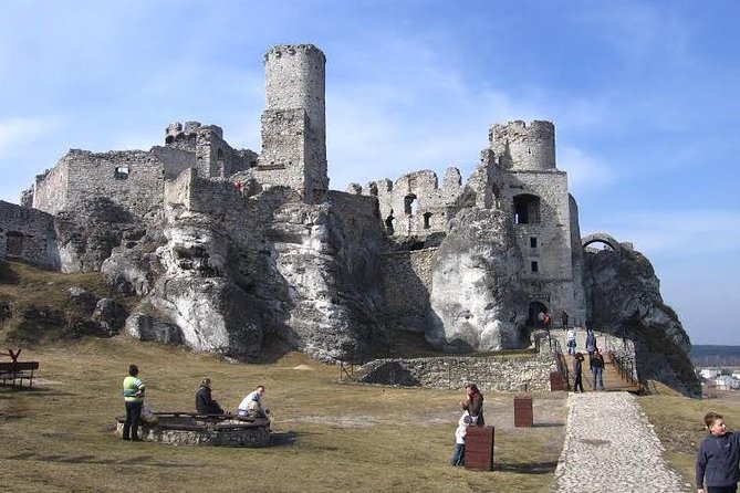 Castles Tour by the Eagles Nests Trail, Day Tour From Krakow - Tour Logistics