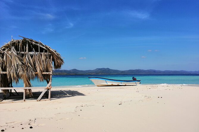 Cayo Arena, Paradise Island Tour - Mangrove Jungle Speedboat Ride