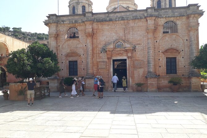 Chania: Old Town, Public Market, Hill of Prophet Elias, Agia Triada - Private Transportation and Convenience