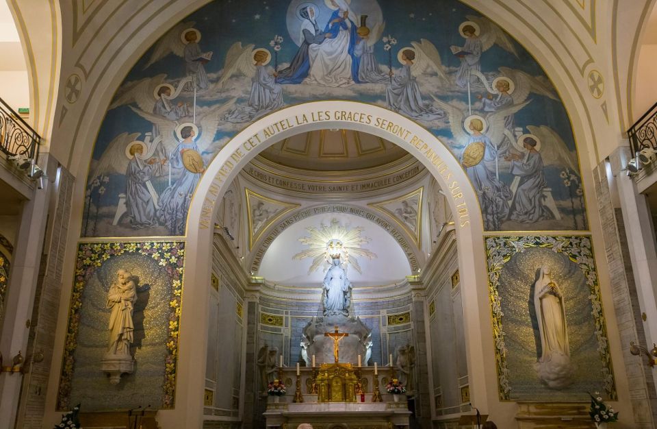 Chapel of Our Lady of the Miraculous Medal Paris Guided Tour - Exploring the 6th Arrondissement