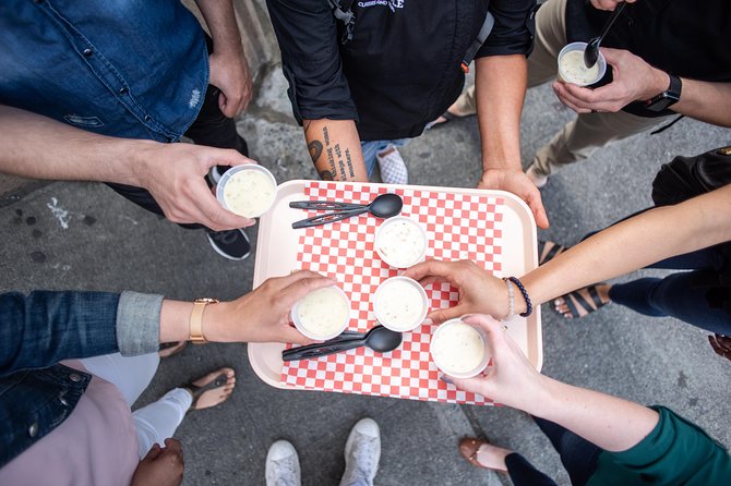 Chef Guided Food Tour of Pike Place Market- 2 Hours - Personal Attention Guaranteed