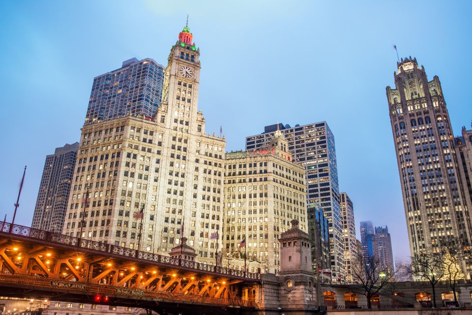 Chicago: Self-Guided Audio Walking Tour - Audio Stories and Narration