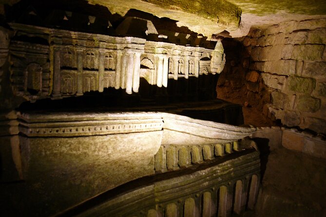 City Highlights Tour + Entry Tickets for the Paris Catacombs - Catacombs Skip-the-Line Access