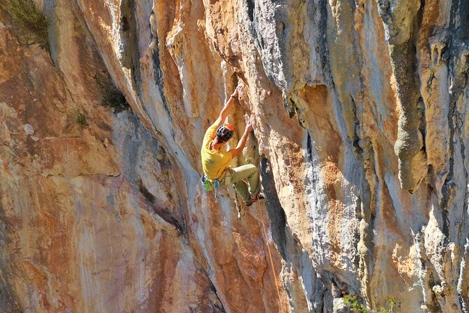 Climbing Day in Private Tour - Meeting and End Point