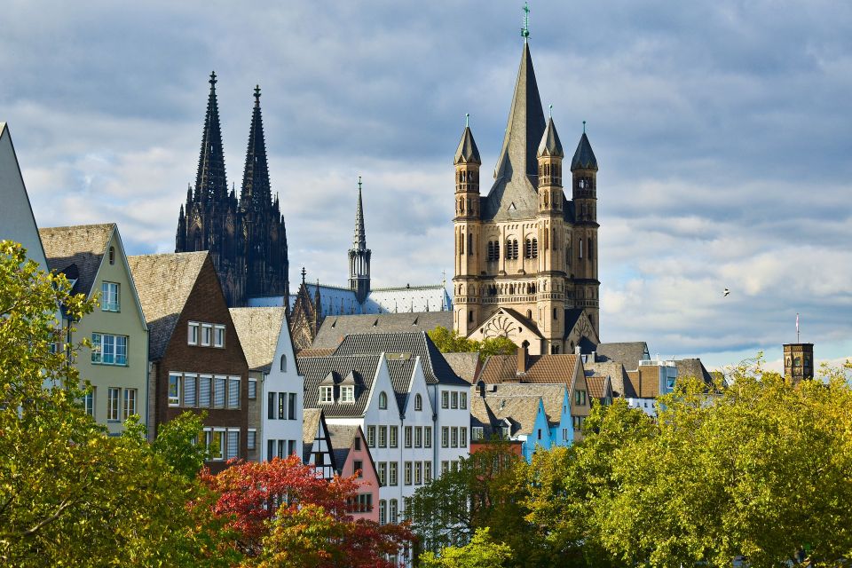 Cologne: Old Town Highlights Walking Tour - Traversing the Iconic Hohenzollern Bridge