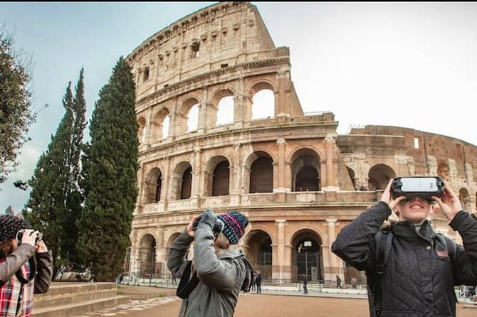 Colosseum Guided Tour With Virtual Reality - Discovering the Roman Forum