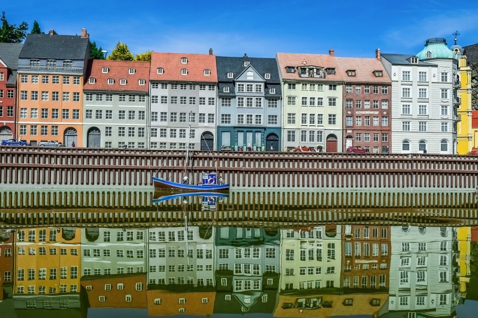 Copenhagen Private 3-hour Tour - Accessibility and Group Size