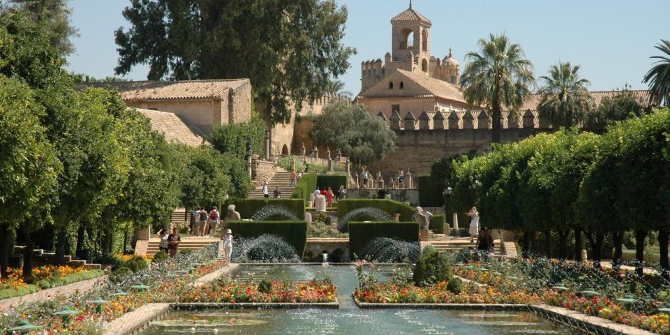 Cordoba: Mosque and Alcazar Private Tour With Tickets - Discovering the Alcazar