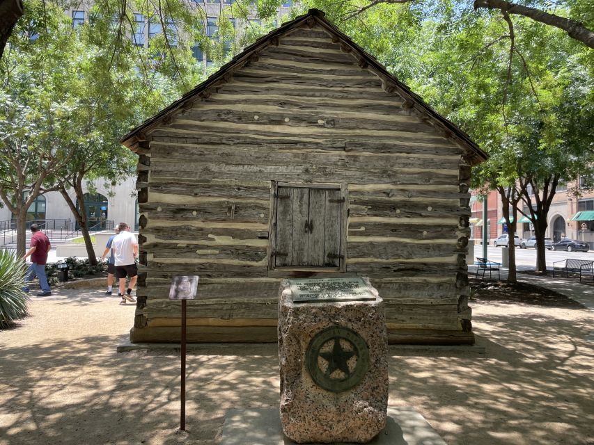 Dallas in Wonderland: A Self-Guided Audio Tour - Conspiracy Theories and Controversial Histories