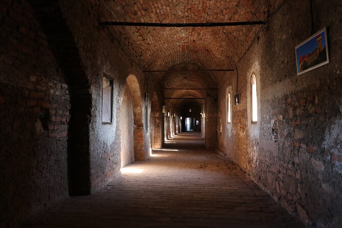 Day Trip to Turda Salt Mine and Corvin Castle From Timisoara - Descending Into Turda Salt Mine