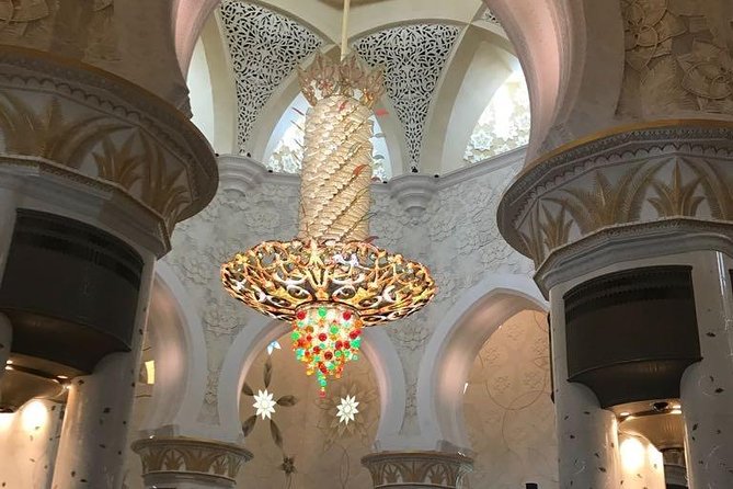 Deal: Sheikh Zayed Grand Mosque and Dubai Red Dunes With BBQ Dinner - Reviews and Rating