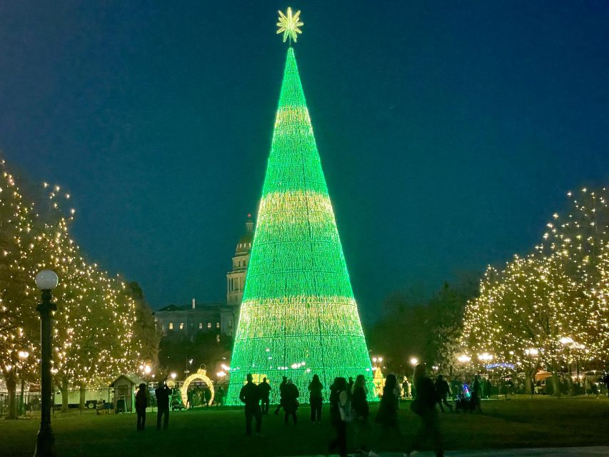 Denver: Holiday Lights & History Walking Tour - Ideal for Groups