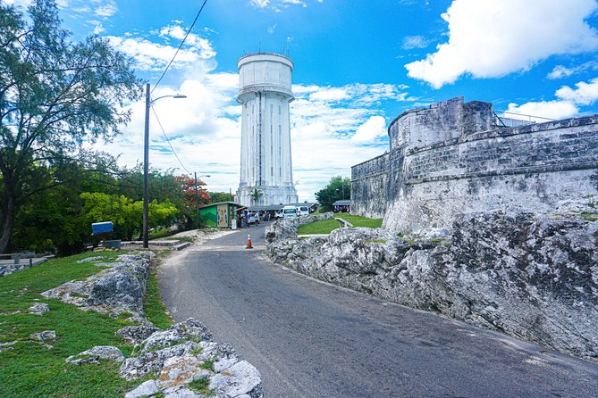 Dilly Dally Cultural Bike Tour of Downtown Nassau Attractions - Reviews and Ratings