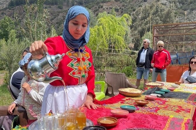 Dinner in Agafay Desert With Sunset and Camel Ride - Pricing and Booking