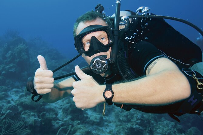 Discover PADI Diving in Barcelona - Underwater Videos and Souvenirs