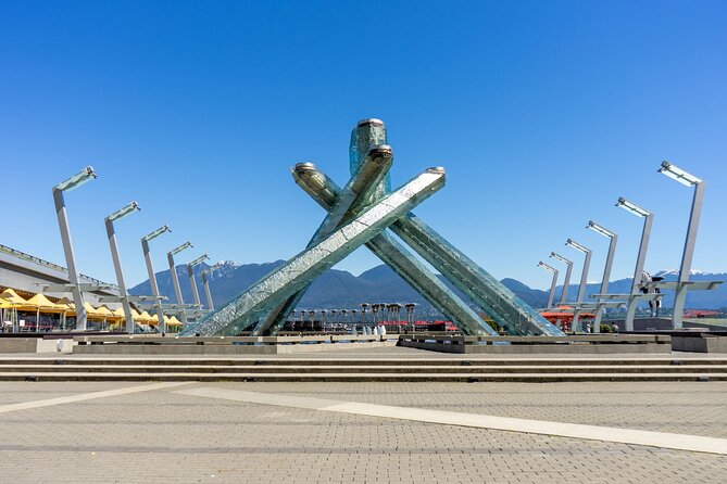 Discover Vancouver Tour - Stanley Park Highlights