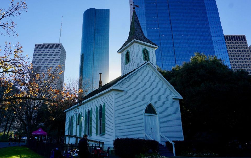 Downtown Houston: In App Audio Walking Tour - Original Center of Houston