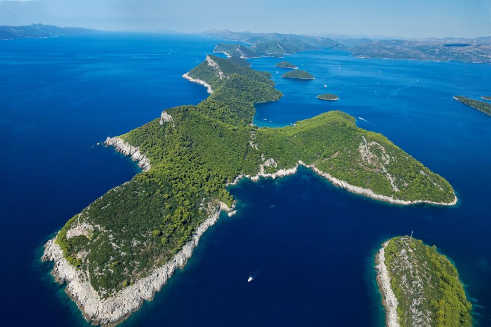 Dubrovnik: Blue Cave and Sandy Beach Sunj With a Speedboat - Customer Reviews and Experience