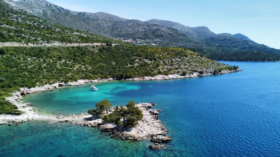 Dubrovnik: Luxury Yacht Tour of the Elaphiti Islands - Environmental Commitment