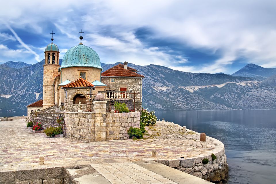 Dubrovnik: Montenegro Day Trip by Bus and Boat - Customer Experience and Reviews