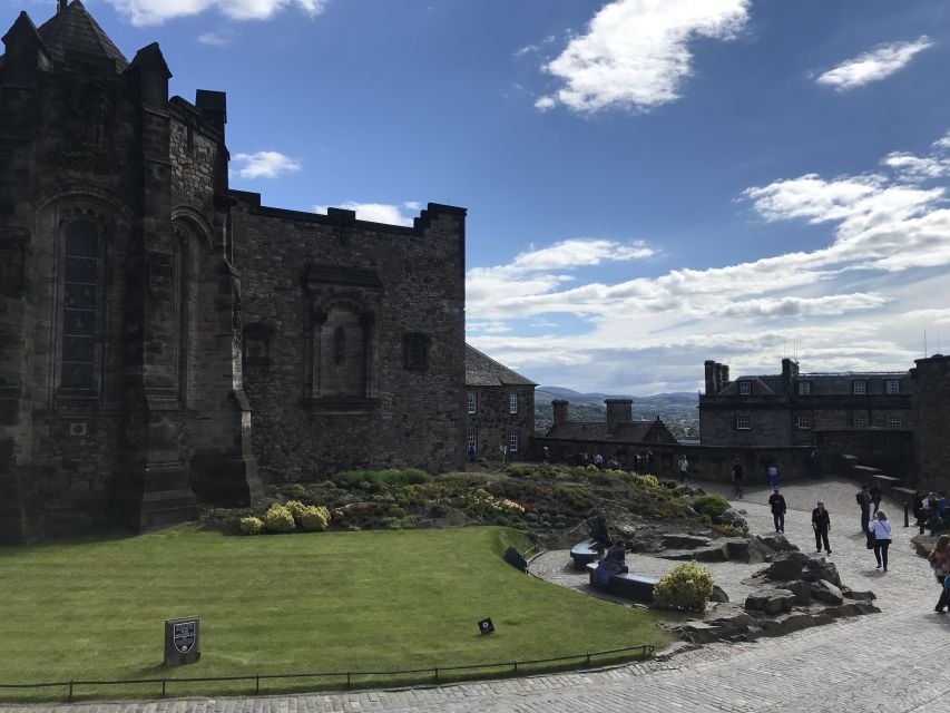 Edinburgh Castle: Guided Walking Tour With Entry Ticket - Booking and Logistics