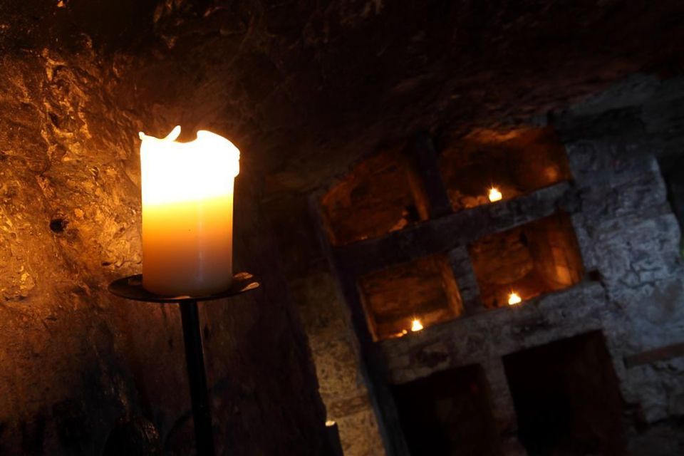 Edinburgh: Small-Group Haunted Underground Vaults Night Tour - Guided Exploration