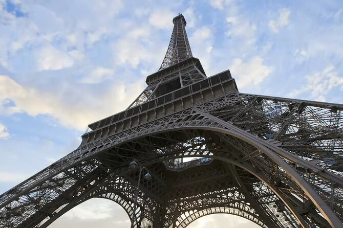 Eiffel Tower Climbing Tour With Summit Access - Group Size and Duration