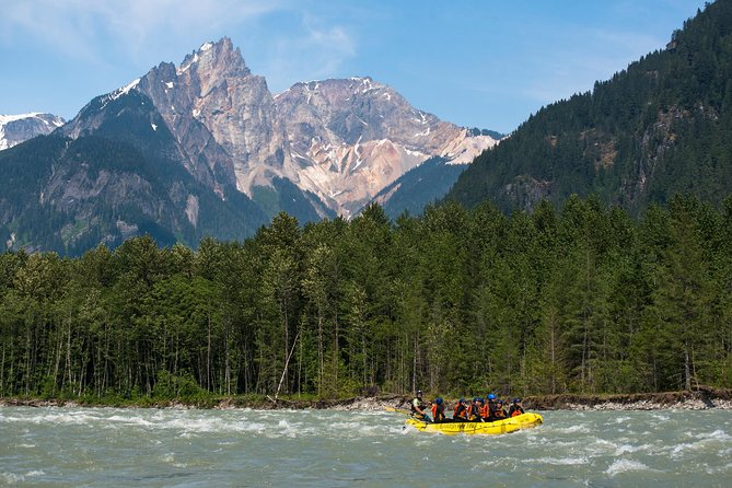 Elaho Whitewater Experience - Adventure Through the Squamish Valley