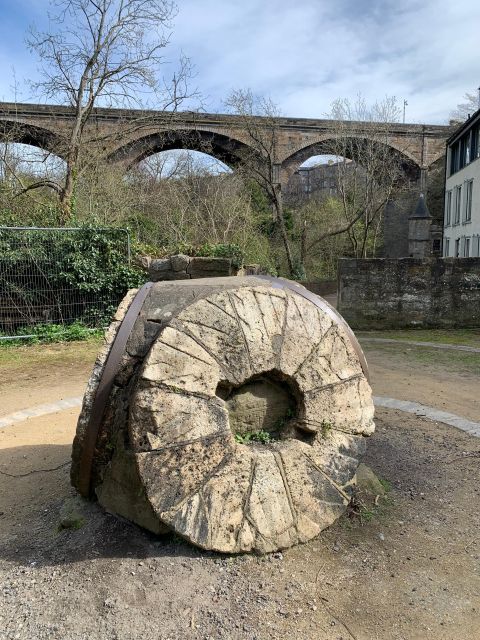 Enchanting Edinburgh: Half-Day Walking Tour With Local Guide - Meeting Point