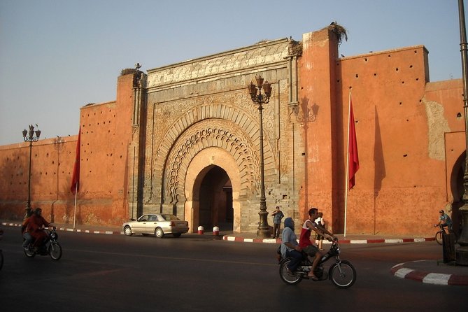 Exploring Marrakesh in Half-Day Sightseeing Tour - Visiting Saadian Tombs