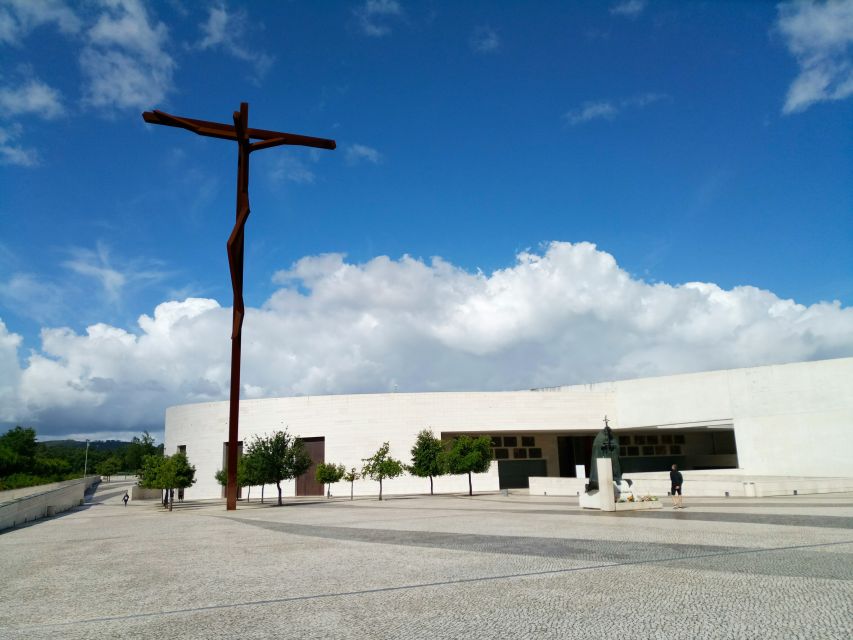 Fatima, Batalha, Alcobaça, Nazare and Obidos: The Blue West - Batalha Monastery